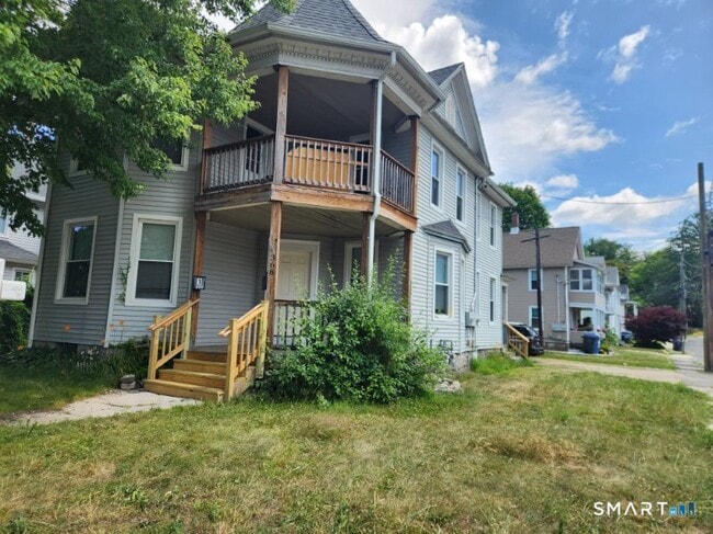 Building Photo - 368 Migeon Ave