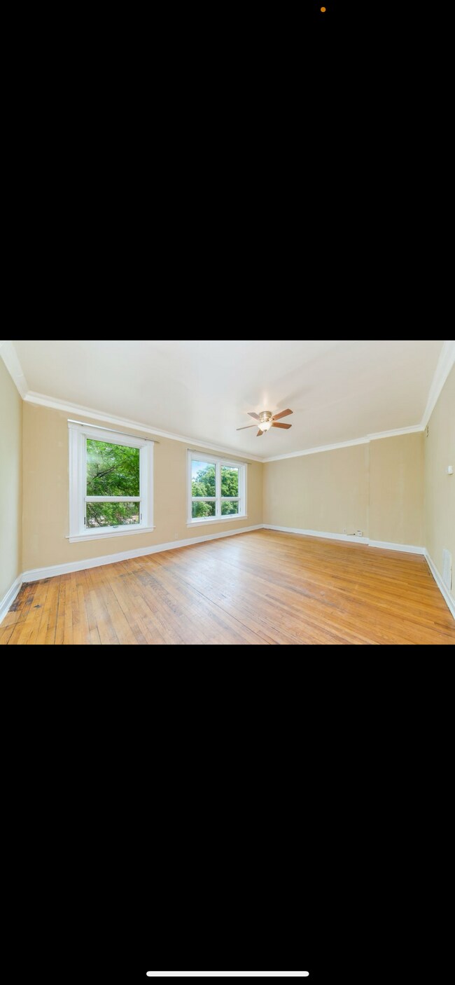 Building Photo - 7642 S Eggleston Ave