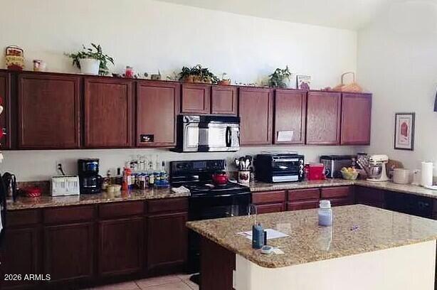 Building Photo - 1733 E Primera Dr