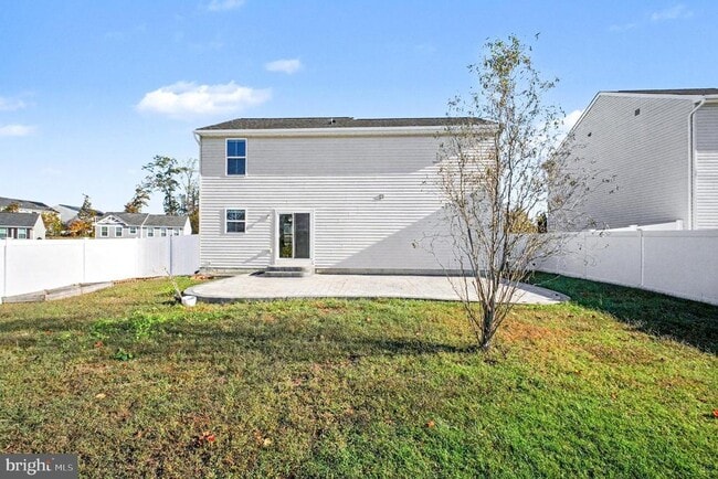 Building Photo - 105 Harper Ln