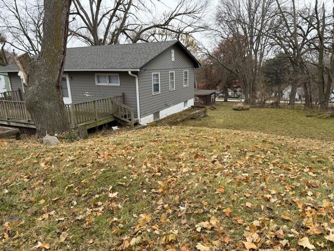 Building Photo - 312 Hill St