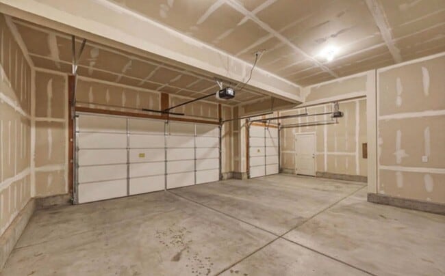 Building Photo - 616 West 1300 N