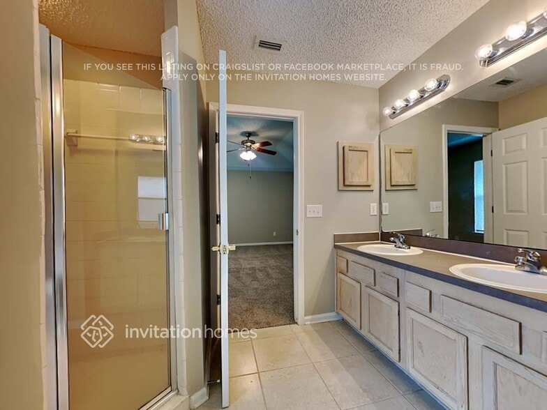 Building Photo - 3413 Brahma Bull Ct