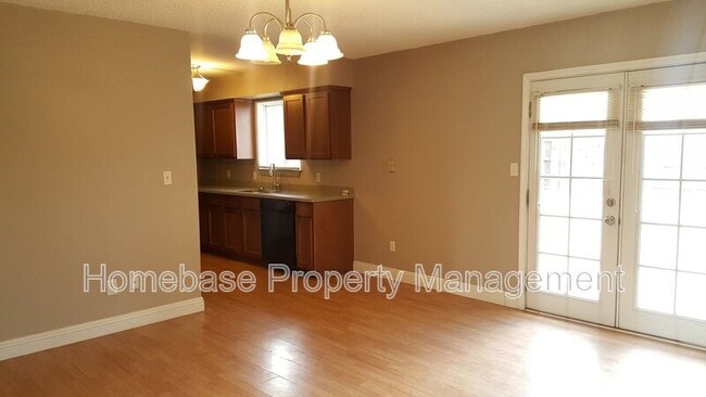 Building Photo - 5210 Hickory Ave