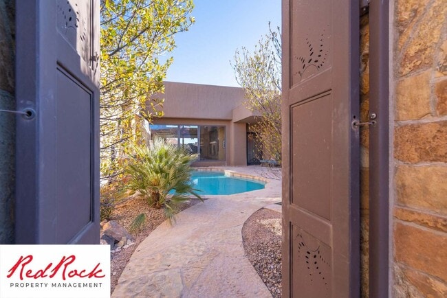 Building Photo - Incredible 4 Bedroom, 4 Bathroom FULLY FURNISHED Property in The Cliffs with a Private Pool! 18 M...