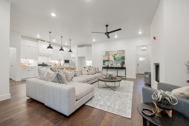 Building Photo - 7917 Behr Dr