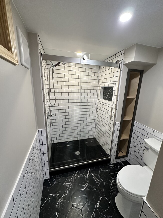 Building Photo - 3633 S 19th St