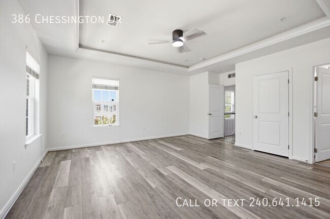 Building Photo - 386 Chessington Dr