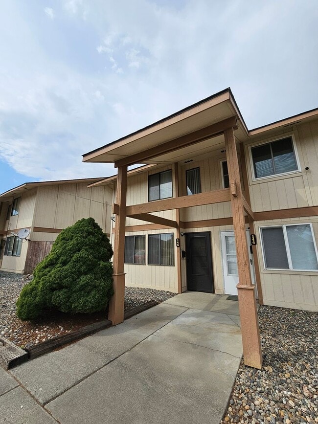 Primary Photo - North Richland Area with short commute to ...