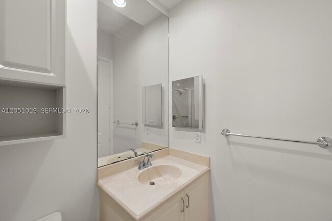 Building Photo - 2900 NW 125th Ave