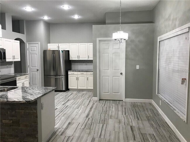 Building Photo - 1211 Dew Bloom Rd