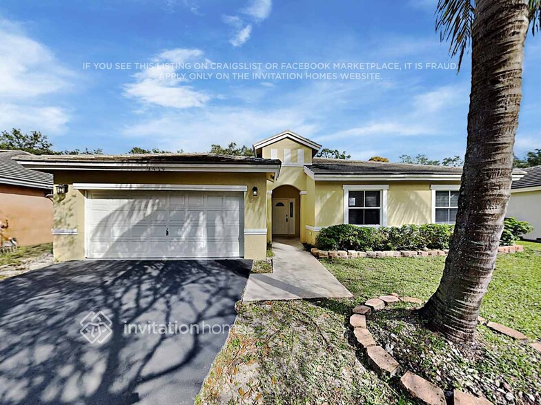 Primary Photo - 9419 SW 18th St