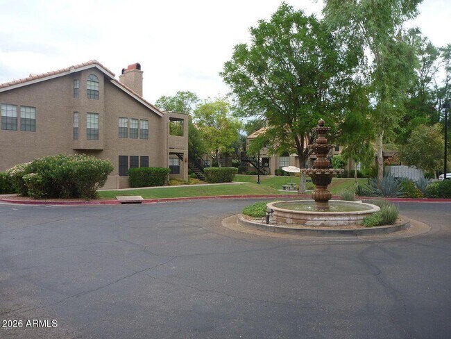 Building Photo - 2333 E Southern Ave