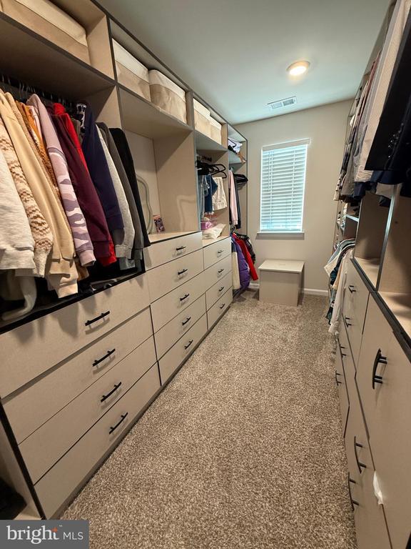 Building Photo - 367 Centergate Dr