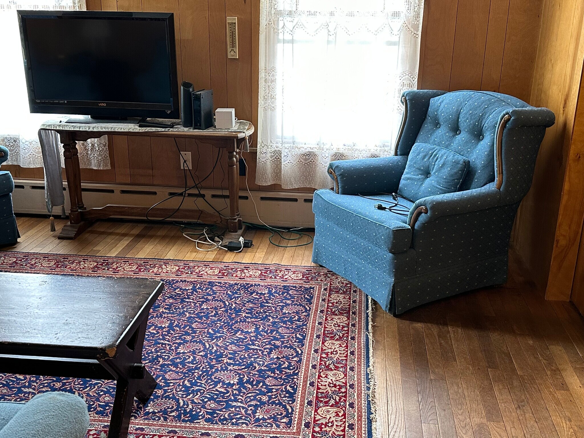 Building Photo - 5 Bayley Ave