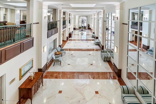 Building Photo - 700 Ocean Ave N