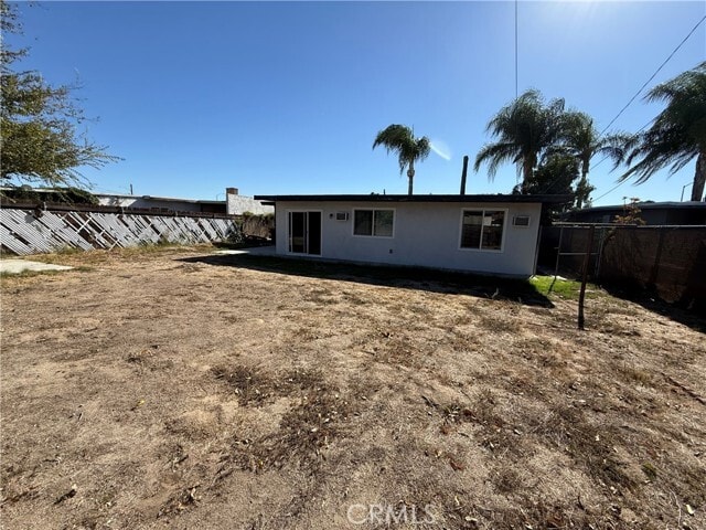 Building Photo - 583 W Gray St