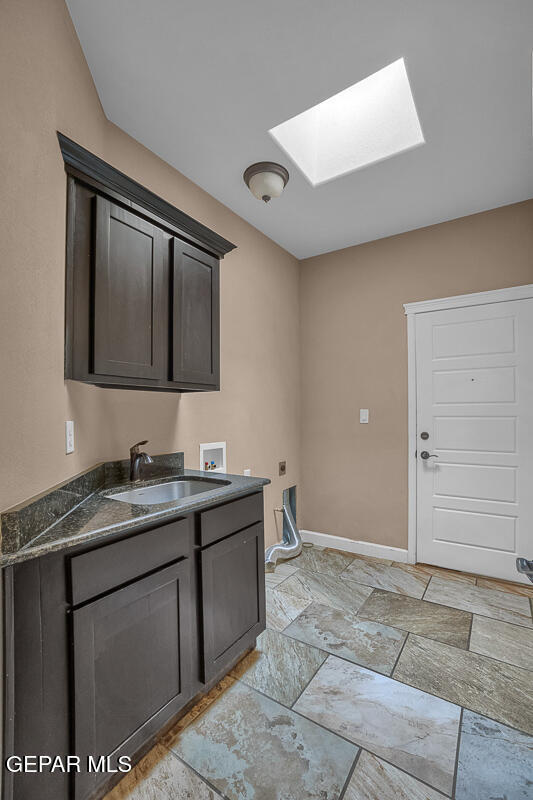 Building Photo - 7238 Canyon Wren Ave