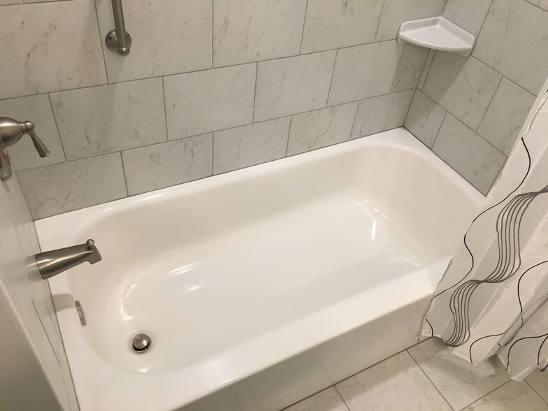 Building Photo - 2239 Milford Square Pike