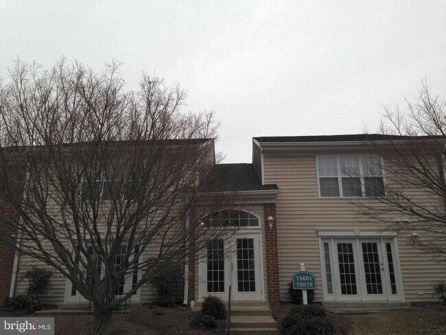Primary Photo - 15615 Horseshoe Ln