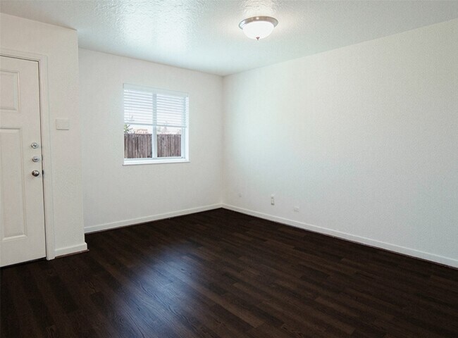 Building Photo - 21155 Gosling Rd