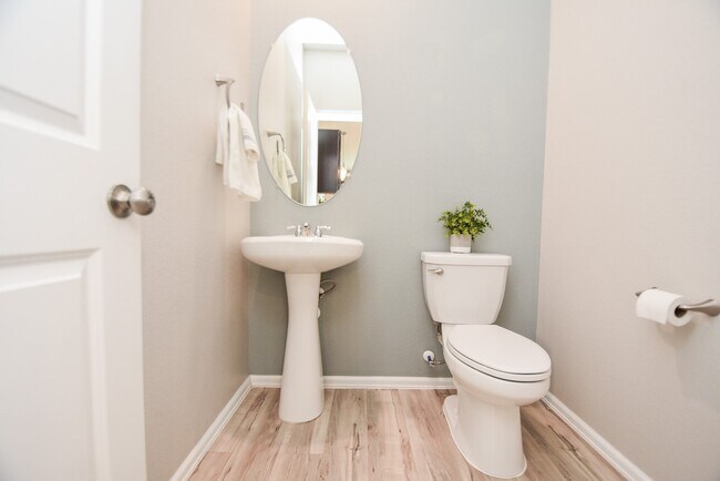 Building Photo - 22707 Bolanzo Ln