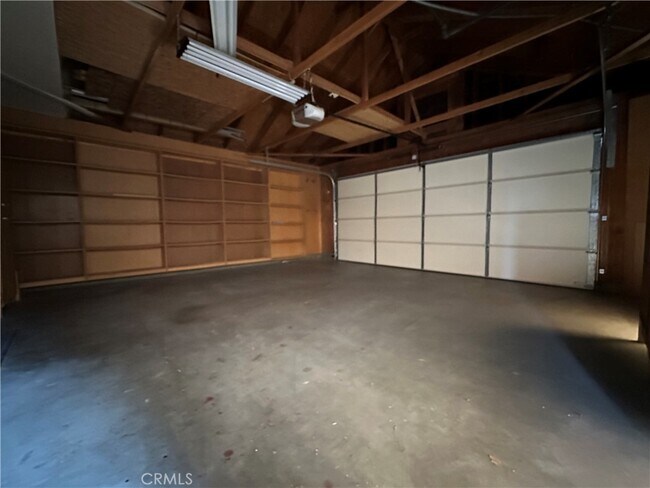 Building Photo - 10581 Sunburst Dr