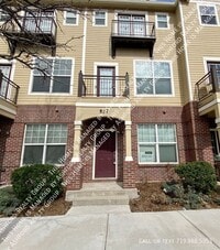 Building Photo - 837 S Weber St