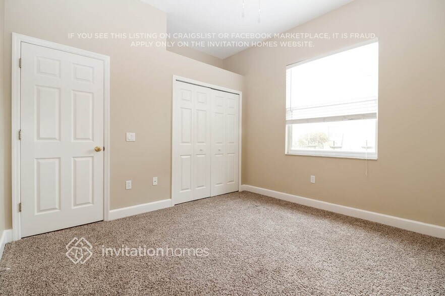 Building Photo - 11102 Hyacinth Pl