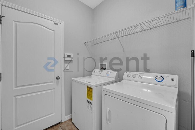 Building Photo - 16622 Myrtle Sand Dr