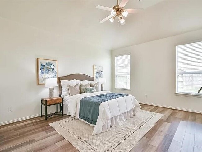 Building Photo - 2125 Sand Ridge Dr