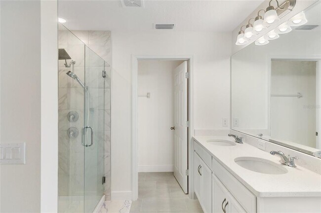 Building Photo - 2680 Nottel Dr