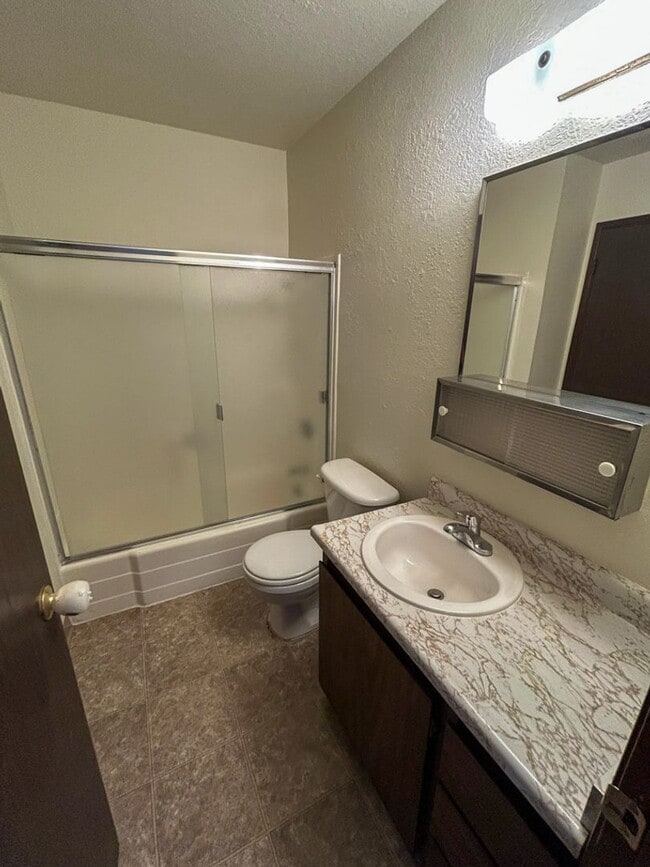 Building Photo - 951 Jamieson Ct