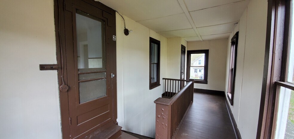 Building Photo - 17 Frank St