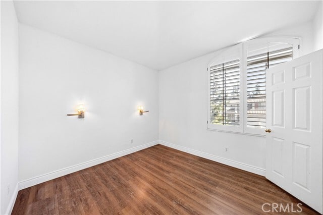 Building Photo - 16190 Vermeer Dr