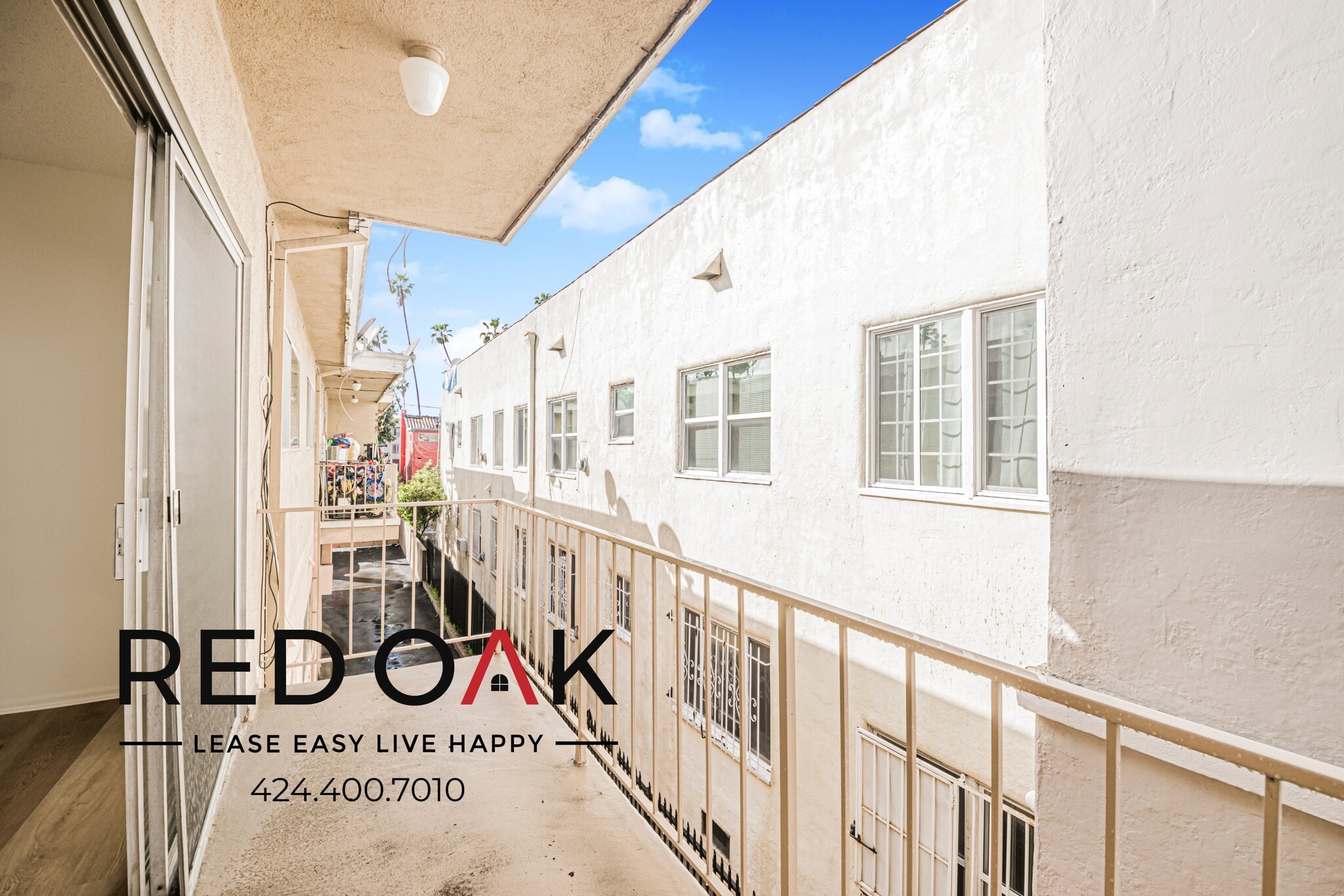 Building Photo - 221 N Berendo St