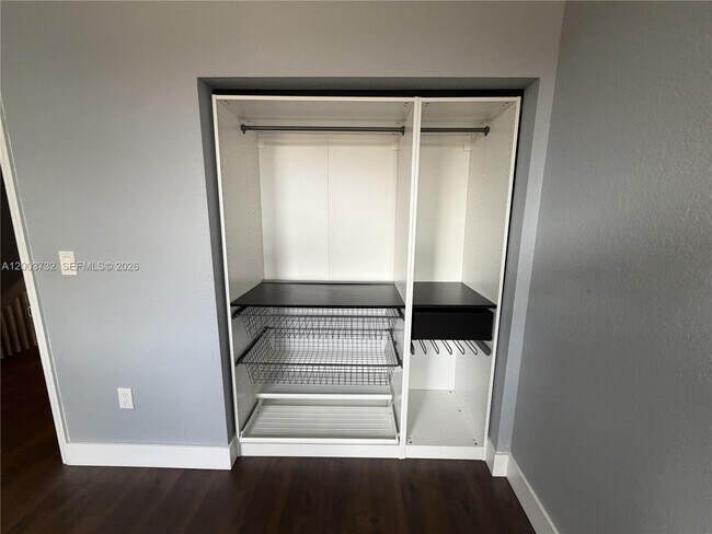 Building Photo - 16537 SW 78th Terrace