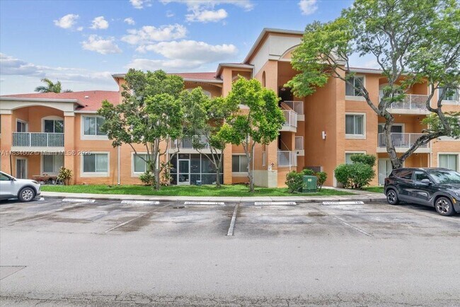 Primary Photo - 6952 SW 39th St
