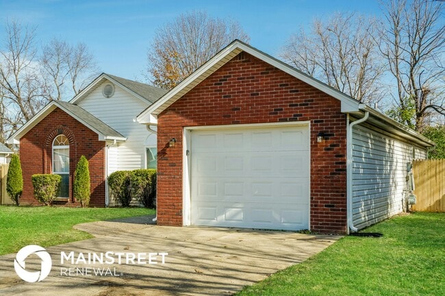 Building Photo - 7401 Hassock Dr