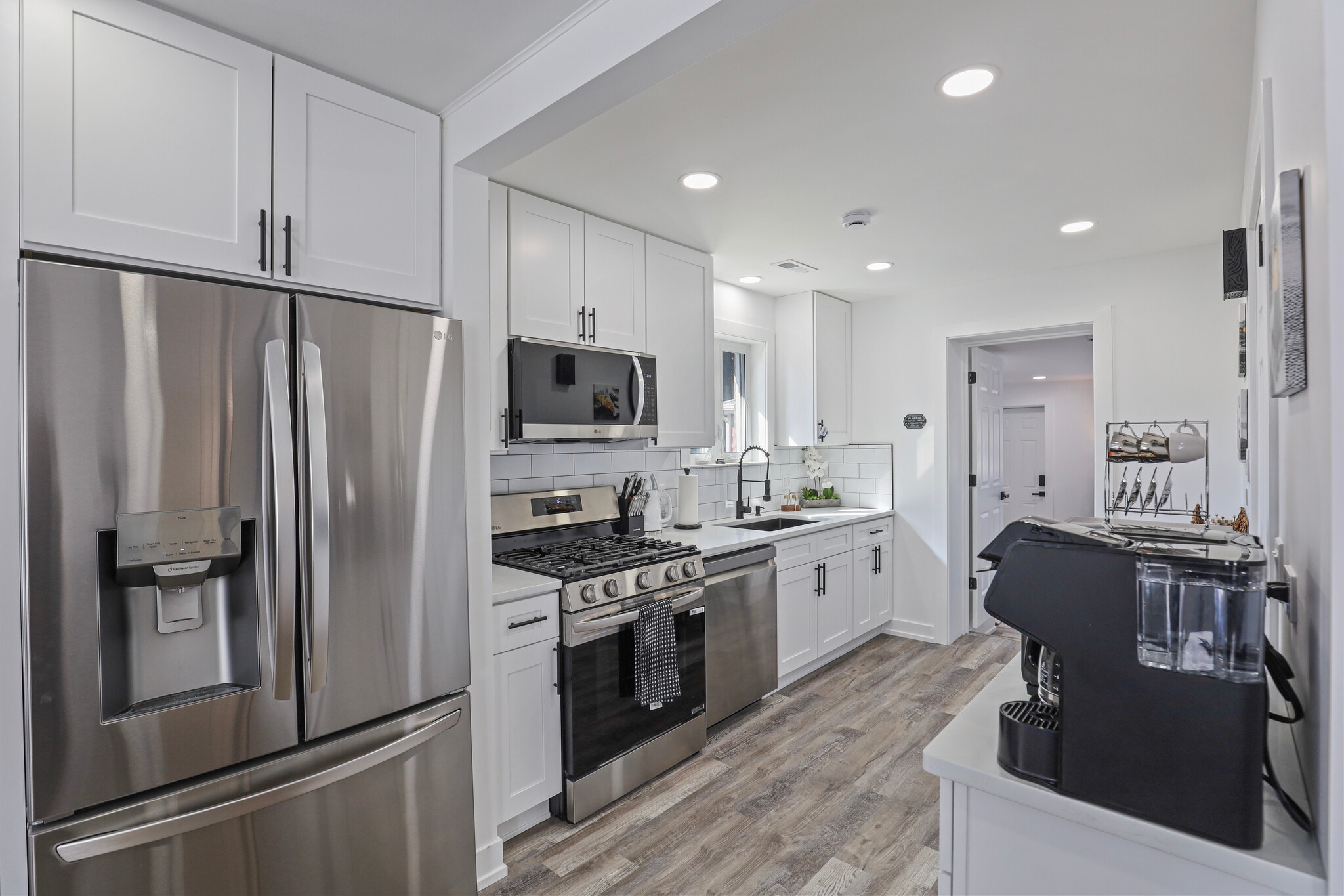 Sphere ice machine in freezer - 1900 Pratt Ave