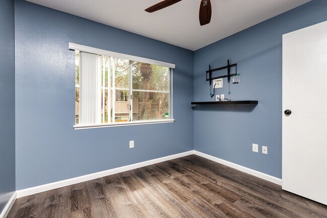 Building Photo - North Pointe Phase II - Mililani Mauka - 2 Bedroom, 2 Bathroom, 2 Parking Townhouse Rental!