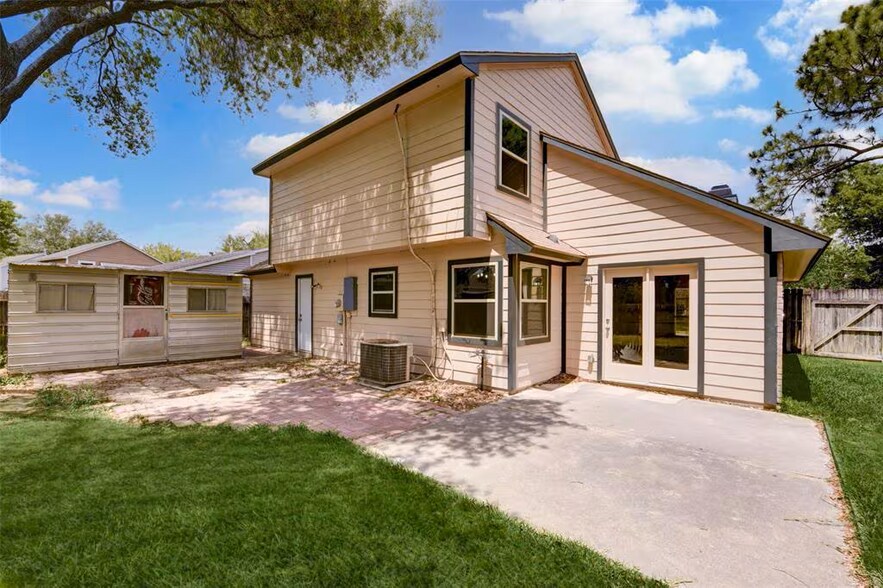 Building Photo - 10107 Sand Pass Ln