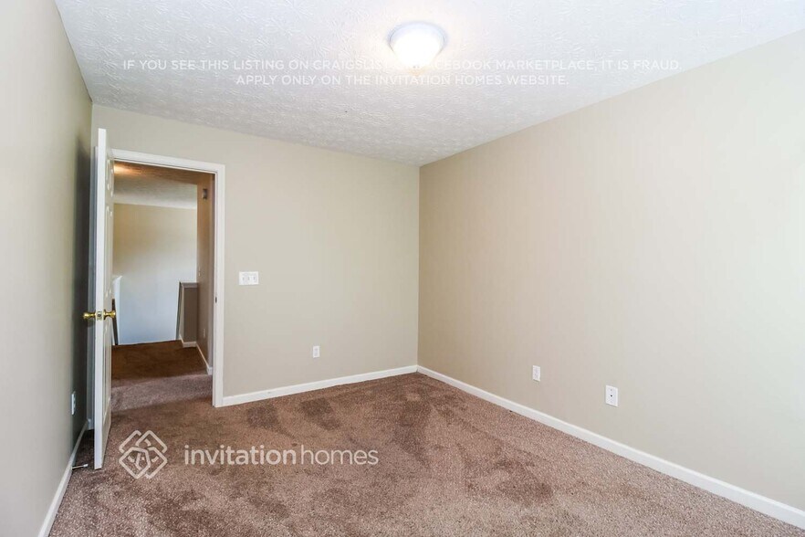 Building Photo - 714 Hillmont Dr