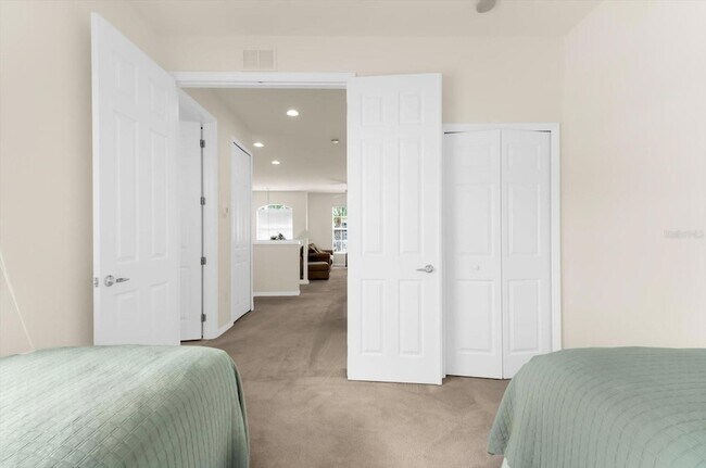 Building Photo - 4500 Streamside Ct