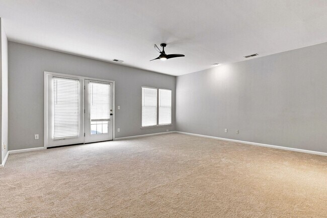 Building Photo - 11520 Destin Ln