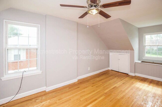 Building Photo - 4605 Nelson Dr