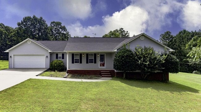 Primary Photo - 380 Farmway Dr SE
