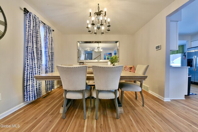 Building Photo - 9 Bell Flower Rd