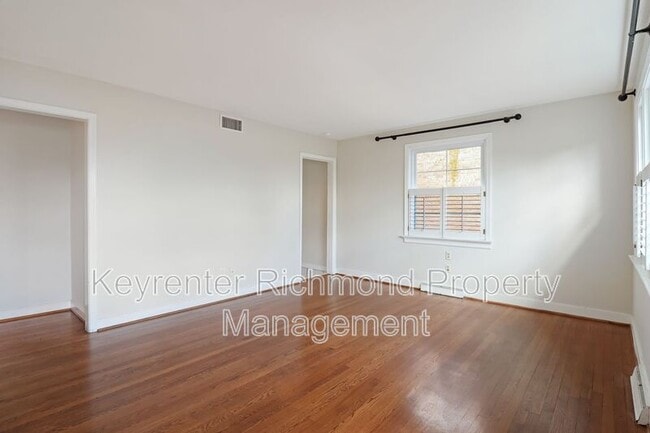 Building Photo - 1506 Antrim Ave