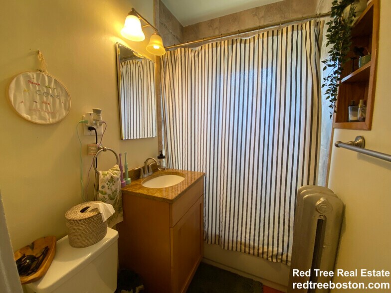 Building Photo - 59 Brookley Rd